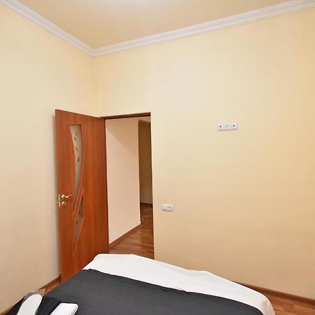 Teryan 68/3 2 Apartment Yerevan Exterior photo