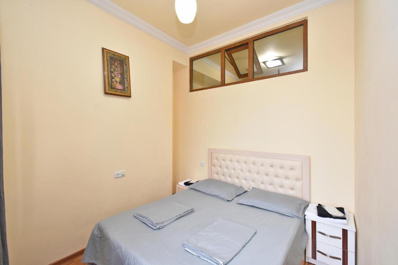 Teryan 68/3 2 Apartment Yerevan Exterior photo